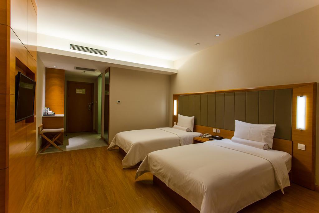 Ji Hotel Wuhan Guanggu Plaza Oda fotoğraf