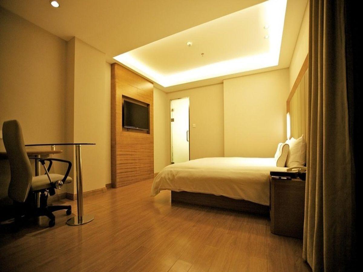Ji Hotel Wuhan Guanggu Plaza Dış mekan fotoğraf